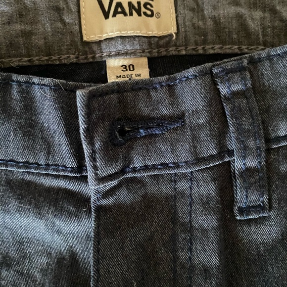 Men’s shorts - Picture 3 of 3